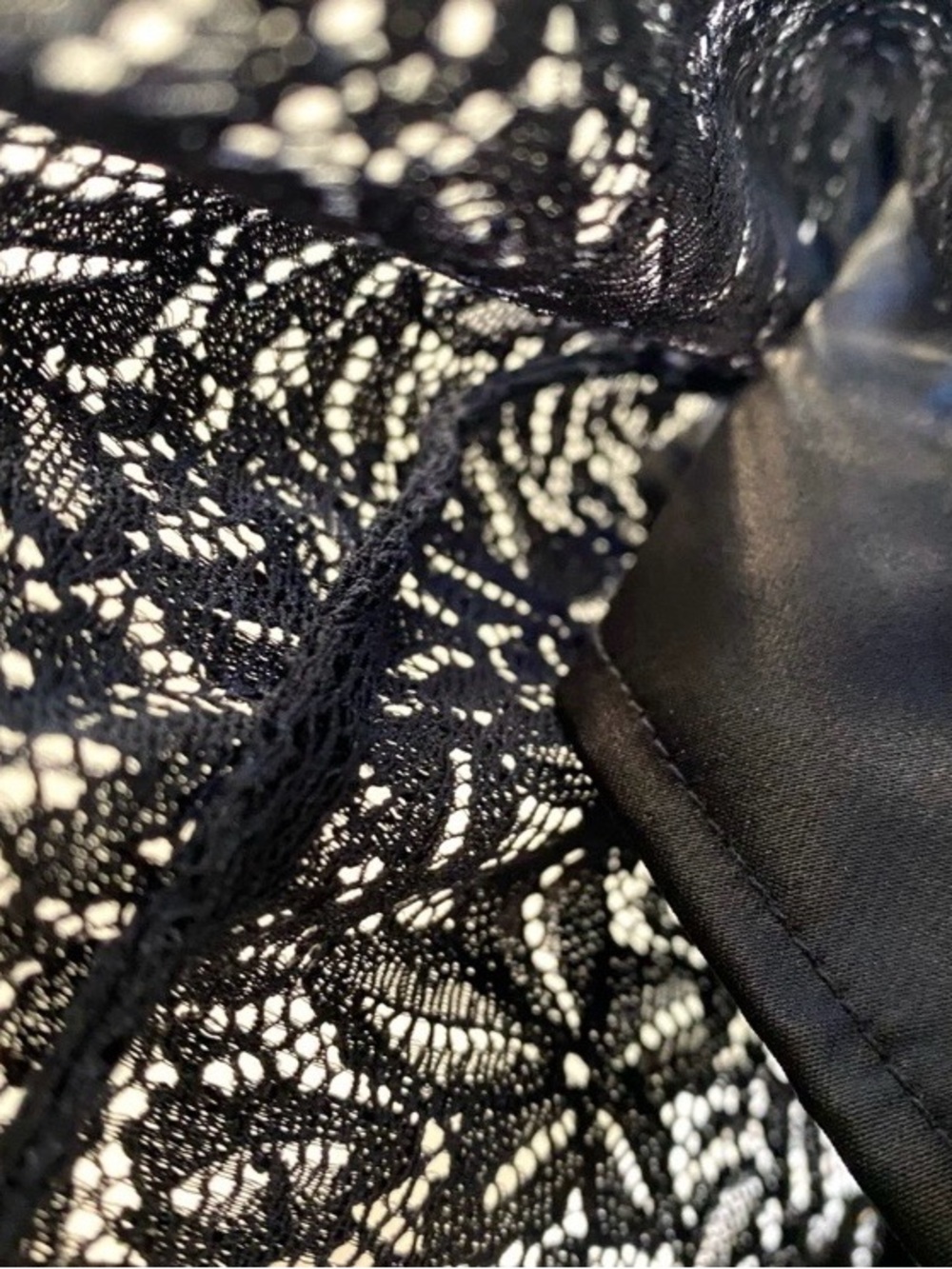 Reformation Cander Black Lace Corset Midi Dress Size 2 NWT - Picture 12 of 12